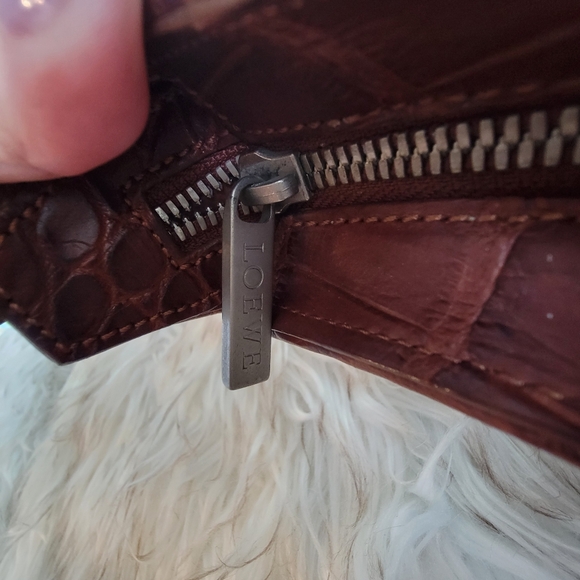 COPY - Loewe Shoulder Bag - Picture 13 of 14